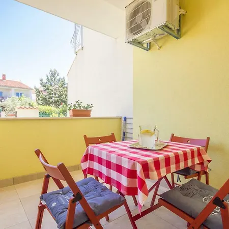 Apartmani Prodan 2 Fazana Exterior photo